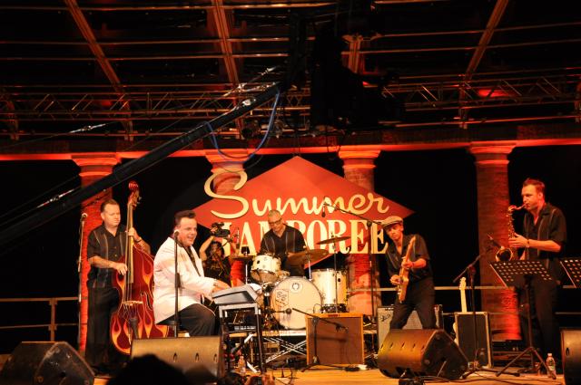 min 2010 08 08 palco centrale 040